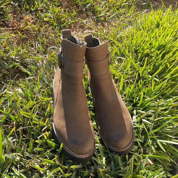 BLONDO DAGGER Taupe Nubuck waterproof sealed seem size 8.5 - Picture 9 of 12